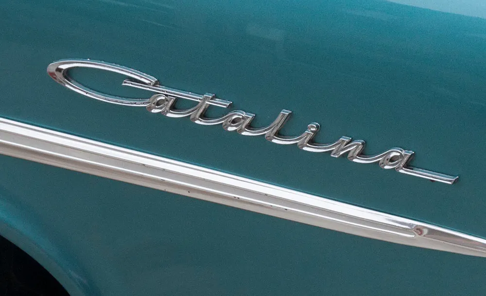 Not a font. Nameplate on an automobile.